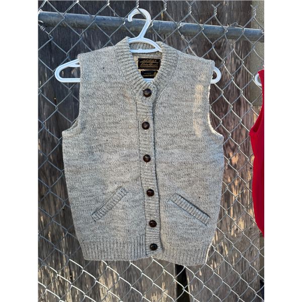 Eddie Bauer 100% wool vest small