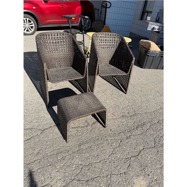 2 patio chairs, and an ottoman