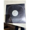 Image 1 : Usher record