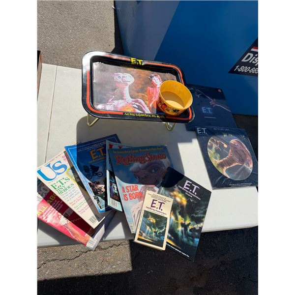 Vintage, ET lap tray and bowl, magazines and Picture disc