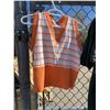 Image 1 : Vest size not shown