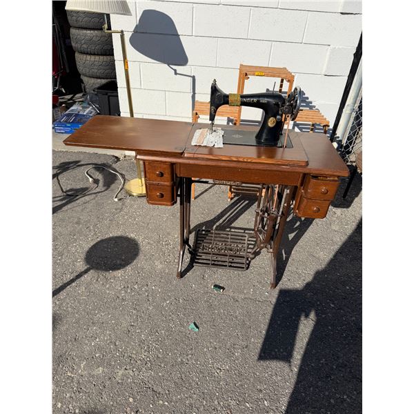 Singer, sewing machine