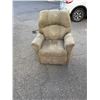 Image 1 : Power recliner