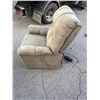 Image 2 : Power recliner