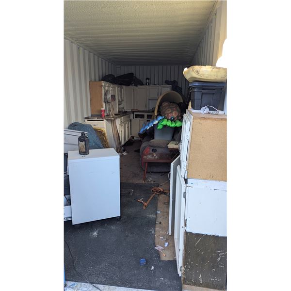 Storage locker contents Container 1066 8x20