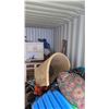 Image 3 : Storage locker contents Container 1066 8x20