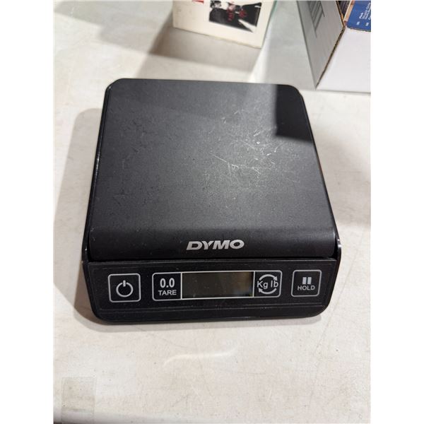 DYMO scale needs batteries