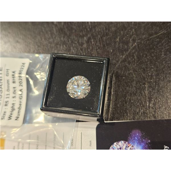 5.0 Moissanite stone