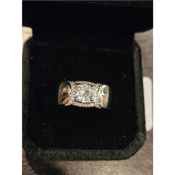 1.0ct mans ring- resizeable