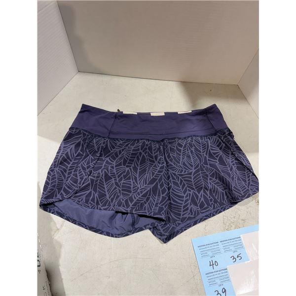 Lulu shorts size 6