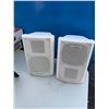 Image 1 : Audio source speakers
