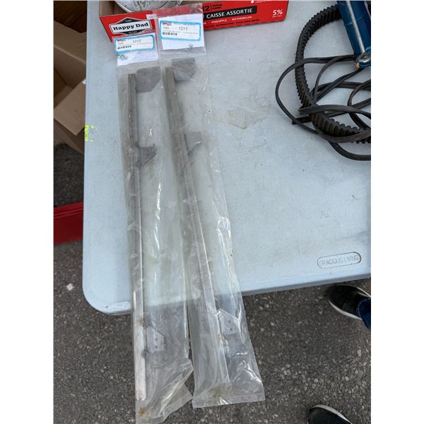 Glass metal channel for Vehicle
