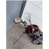 Image 3 : Golf bag and contents