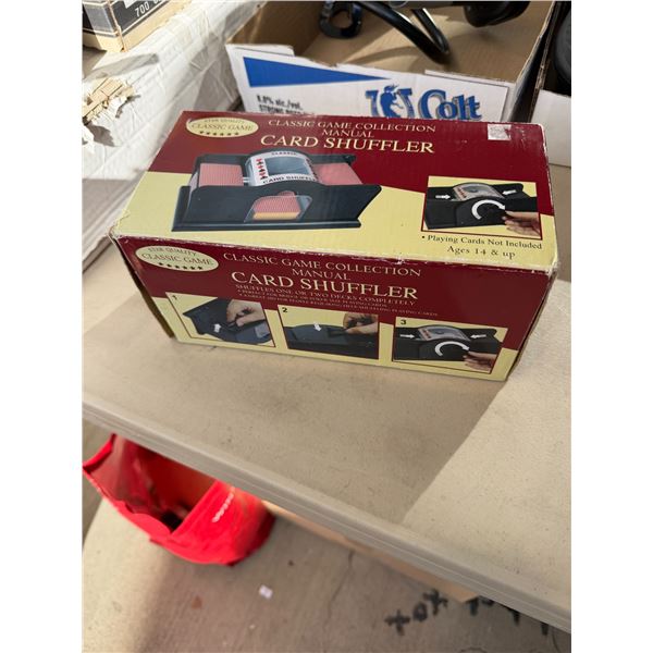 Card shuffler