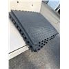 Image 1 : 6 foam mats