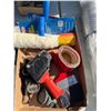 Image 1 : Miscellaneous garage items