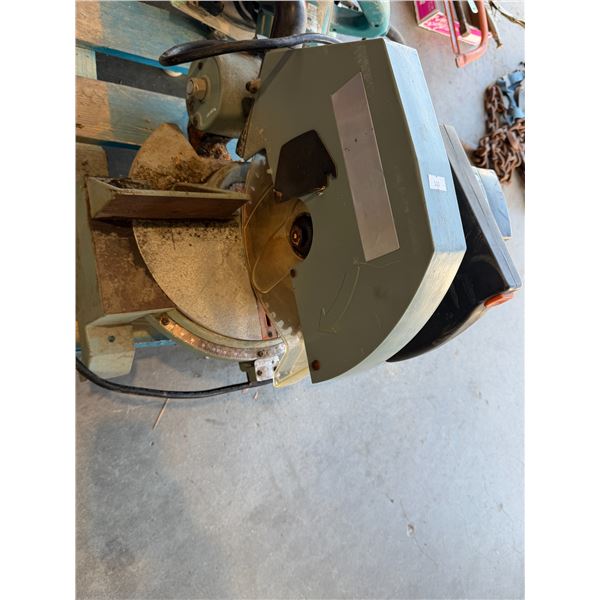 Delta saw model number 34–080