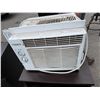 Image 1 : Air conditioner