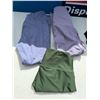 Image 1 : Clothing size large/extra