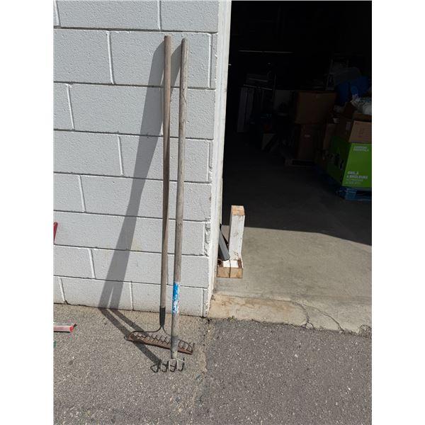 Rakes