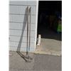 Image 1 : Rakes