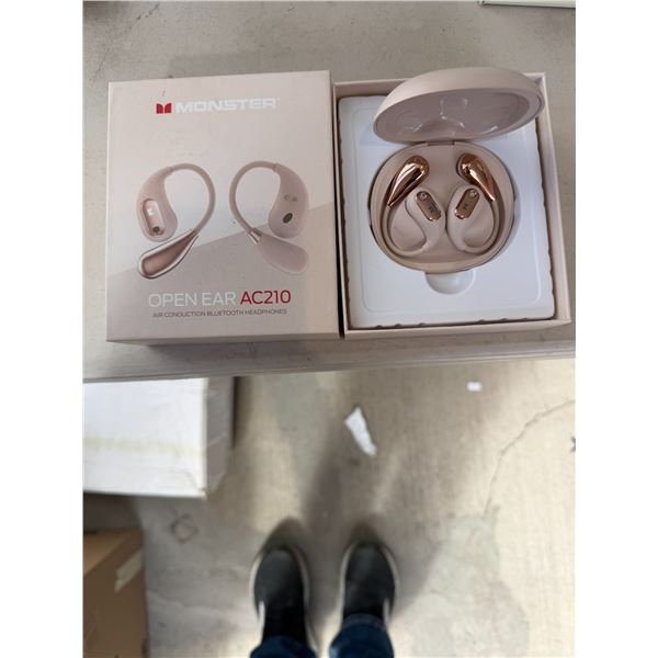 Monster open ear AC 210