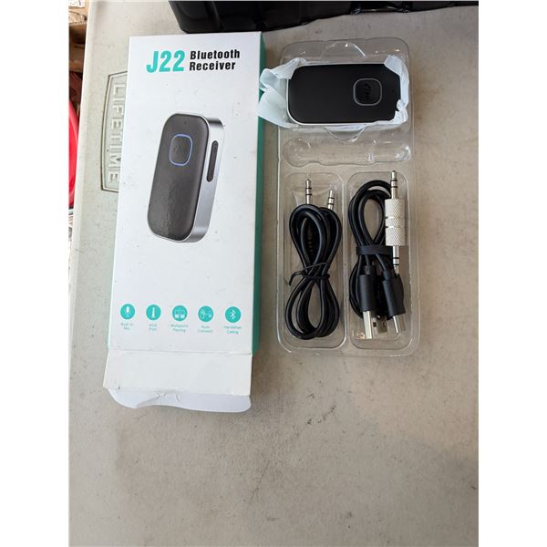 J22  Bluetooth receiver