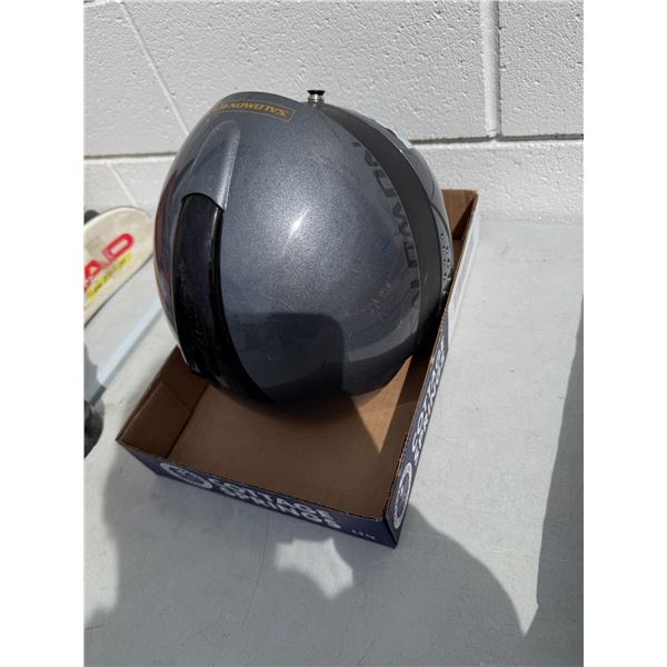 Solomon helmet size not shown