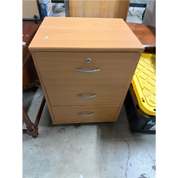 Rolling  cabinet with drawers 19" x 15 1/2" x 26" tall