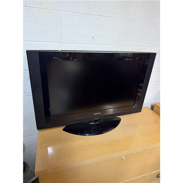 Samsung 32 inch TV needs power cord