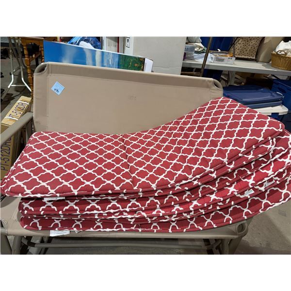 6 patio cushion chairs