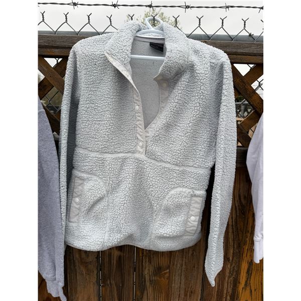 32 heat, top size medium
