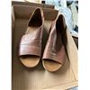 Image 1 : Shoes size 8
