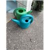 Image 1 : Watering cans