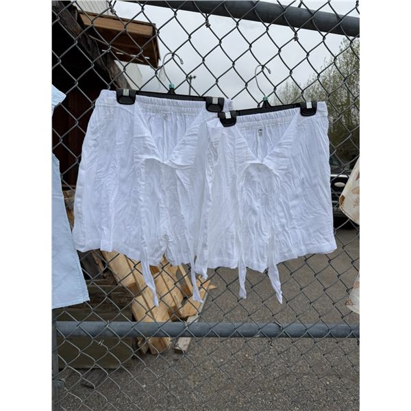 New shorts, XL