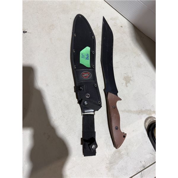 Outdoor edge 13 inch blade