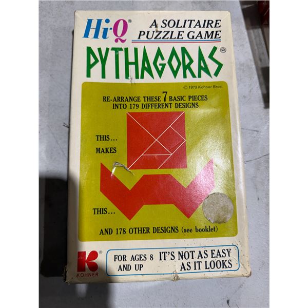 Hi-Q Pythagoras