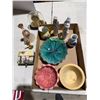 Image 1 : Collectibles and decor