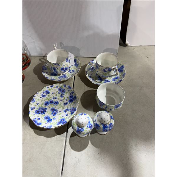 Vintage Royal, Albert Blue pansy China
