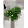 Image 2 : 22 piece green Pyrex glass dinnerware