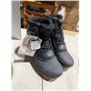 Image 1 : NWT boots size 6