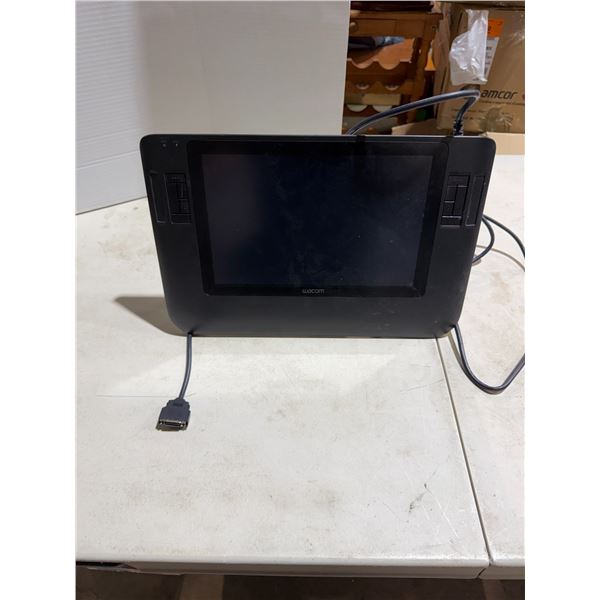 WACOMLCD tablet
