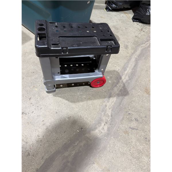 Rolling cart