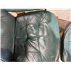 Image 3 : Chair  Ottoman
