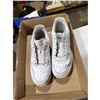 Image 1 : Nike shoes size 6.5
