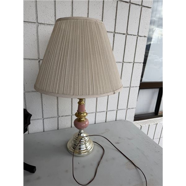 Table lamp