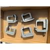 Image 1 : Clamps