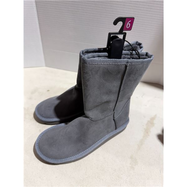 New footwear size 6