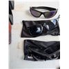 Image 1 : Assorted sunglasses