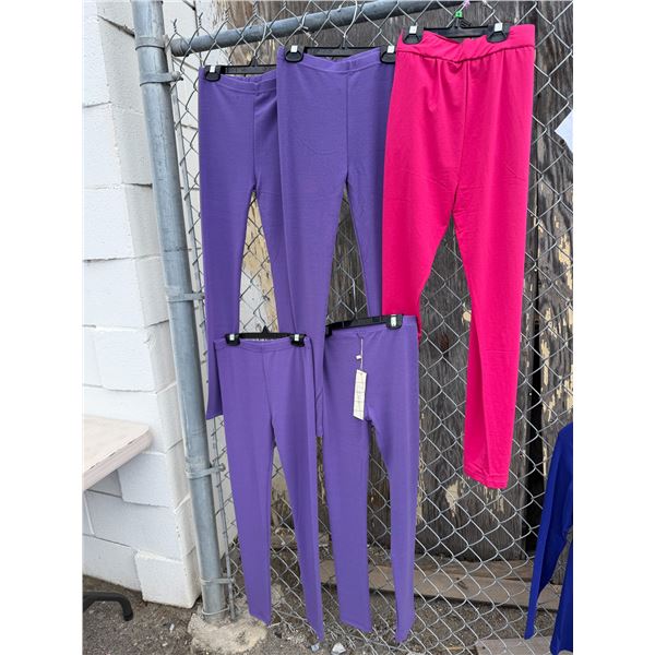 Leggings size smallish